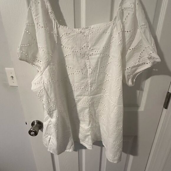 NWT Lane Bryant White Eyelet Top Plus Size 20 - Picture 6 of 7